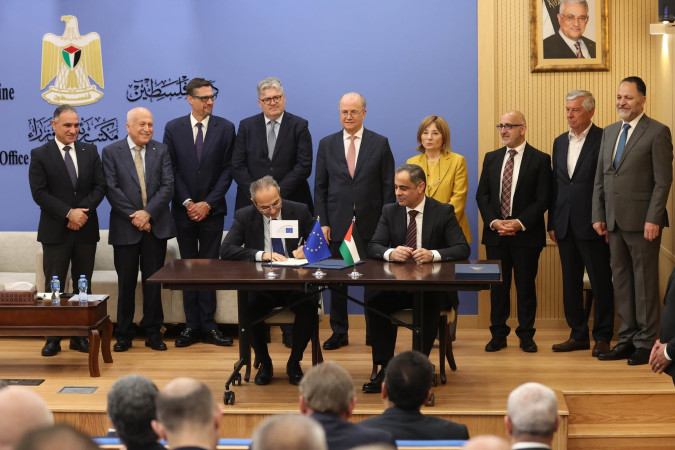 بنك الاستثمار الفلسطيني يوقع اتفاقية اطار لتوفير تمويل للمشاريع والشركات ضمن برنامج يموّله الاتحاد الأوروبي وينفذه البنك الأوروبي للاستثمار عبر سلطة النقد الفلسطينية