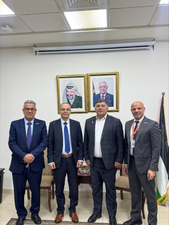 بنك الاستثمار الفلسطيني يزور محافظة نابلس ويبحث آفاق التعاون المشترك