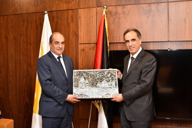 بنك الاستثمار الفلسطيني PIB يستضيف رئيس البرلمان القبرصي